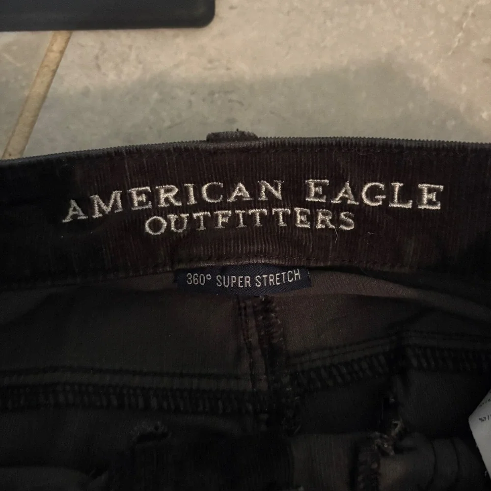 American Eagle Black Corduroy 360° Super Stretch Jeggings Pants (Women's 0 Long)
